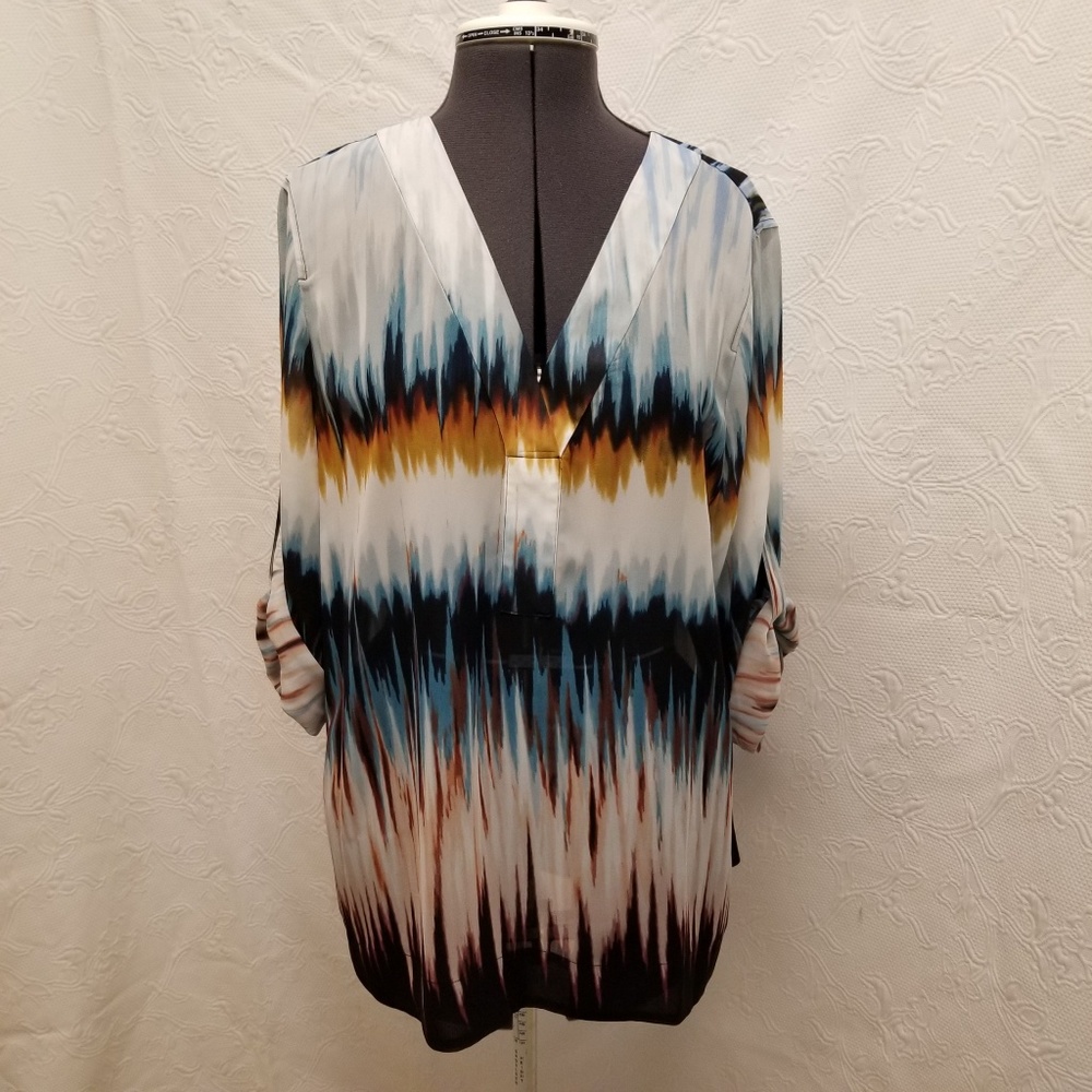 Silky Chaus tunic, size L